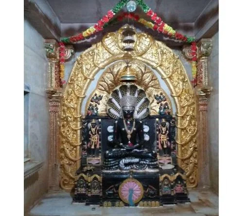 Sumatinatha Bhagwan ceremonial moment